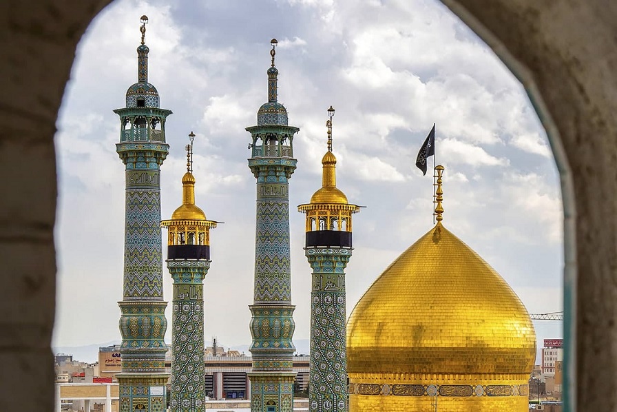 چطور یک گنبد پیش ساخته مناسب انتخاب کنیم؛ معیارهای سازهای، حمل و نصب و زیبایی شناسی
