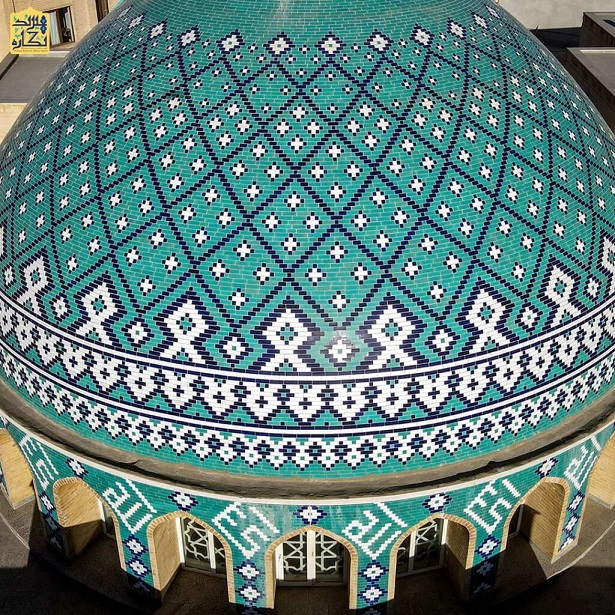 متریال های جذب و پخش صوت برای گنبدها؛ مقایسه مصالح و تاثیر آنها بر کیفیت شنیداری و دوام